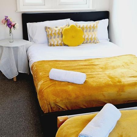 Browning House 3 Bedroom 6 Beds Long Or Short Stay Derby Eksteriør billede