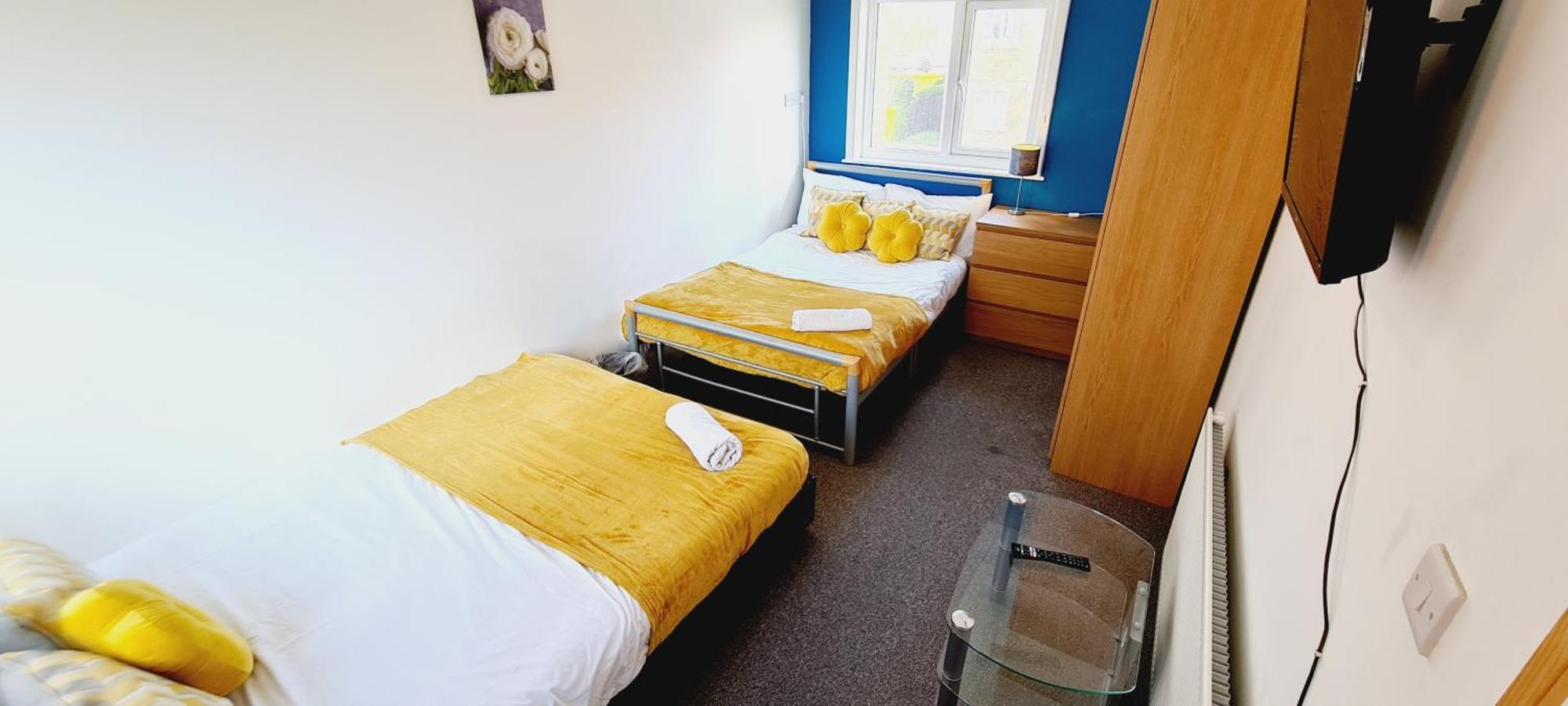 Browning House 3 Bedroom 6 Beds Long Or Short Stay Derby Eksteriør billede