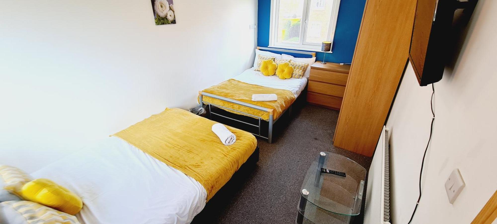 Browning House 3 Bedroom 6 Beds Long Or Short Stay Derby Eksteriør billede